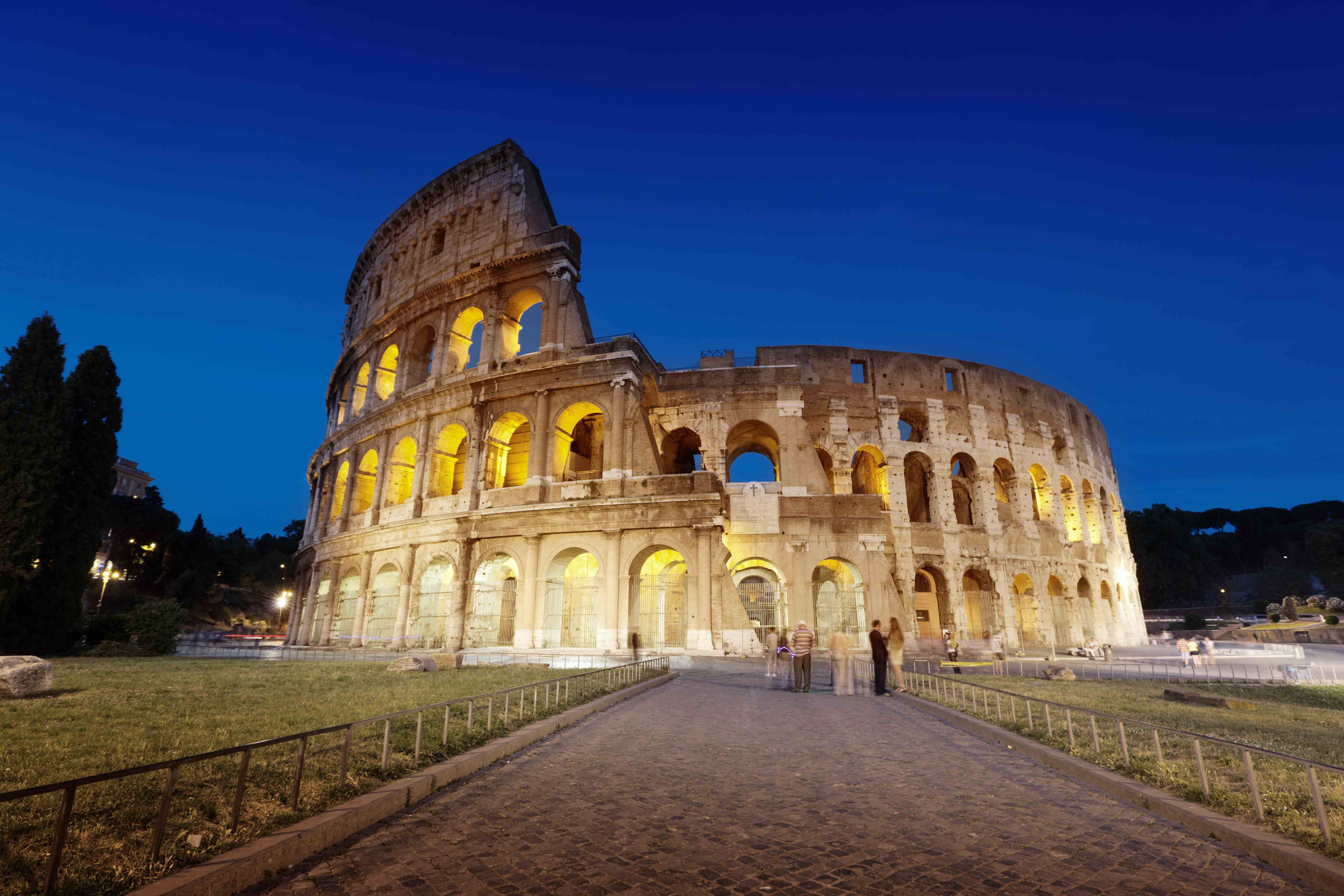 Colosseum Rome night w people AdobeStock 56171280 LR mod WSR